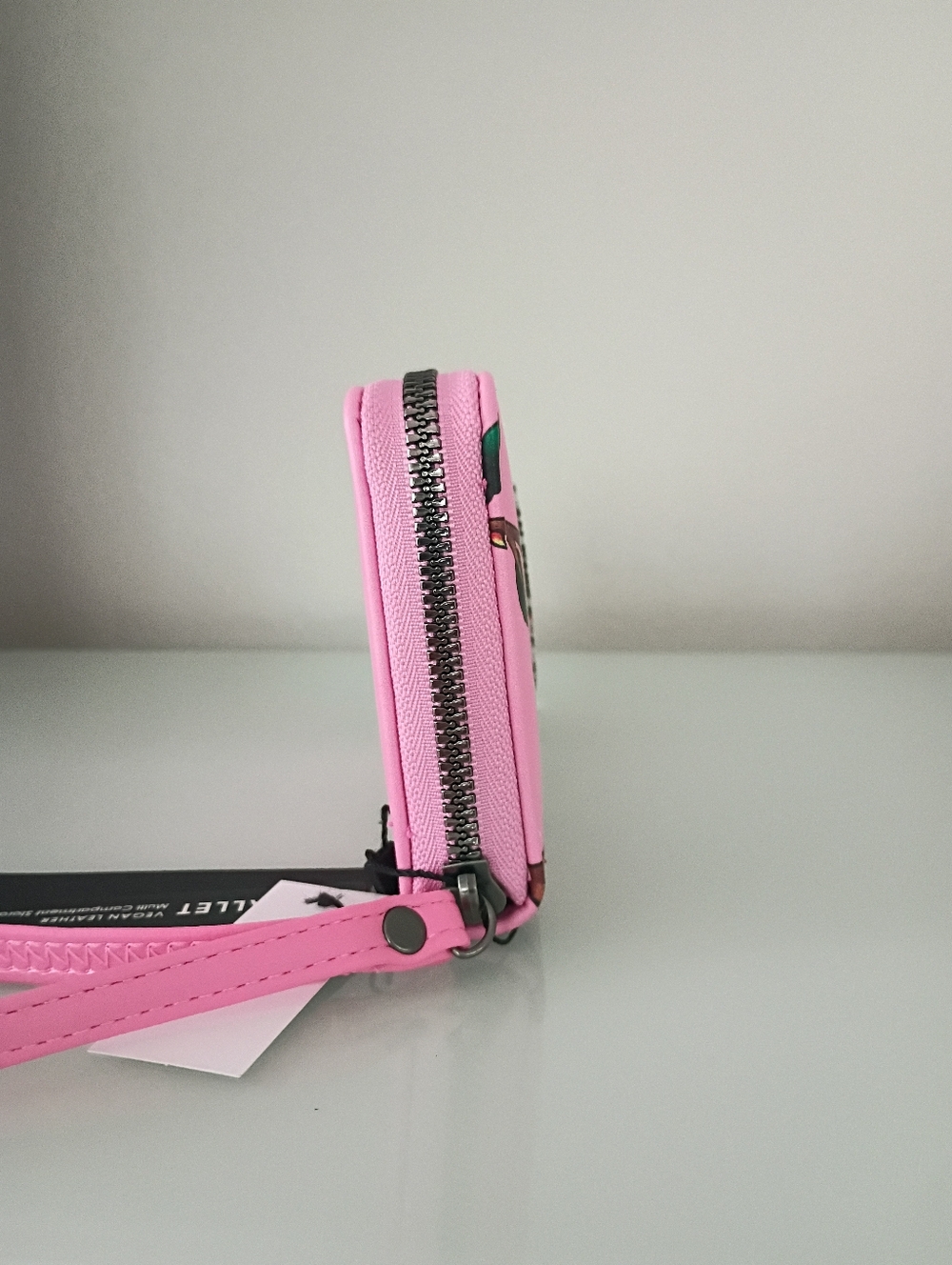 New Ed Hardy Pink Leopard Zip Wallet - Picture 5 of 6